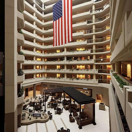 Embassy Suites By Hilton Crystal City National Airport Arlington Eksteriør billede